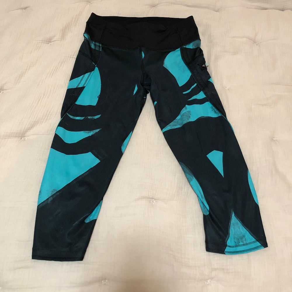 Lululemon Running Cropped Leggings -Size 4